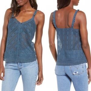Hinge Button Front Lace Camisole size Medium in Blue - NEW